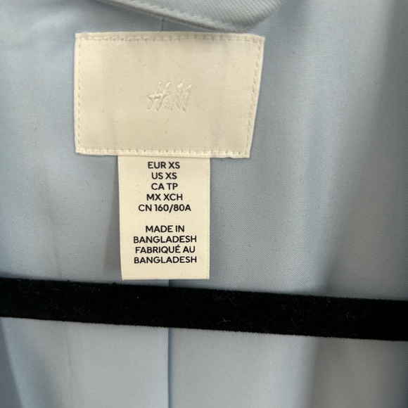 H&M blazer - Picture 2 of 3